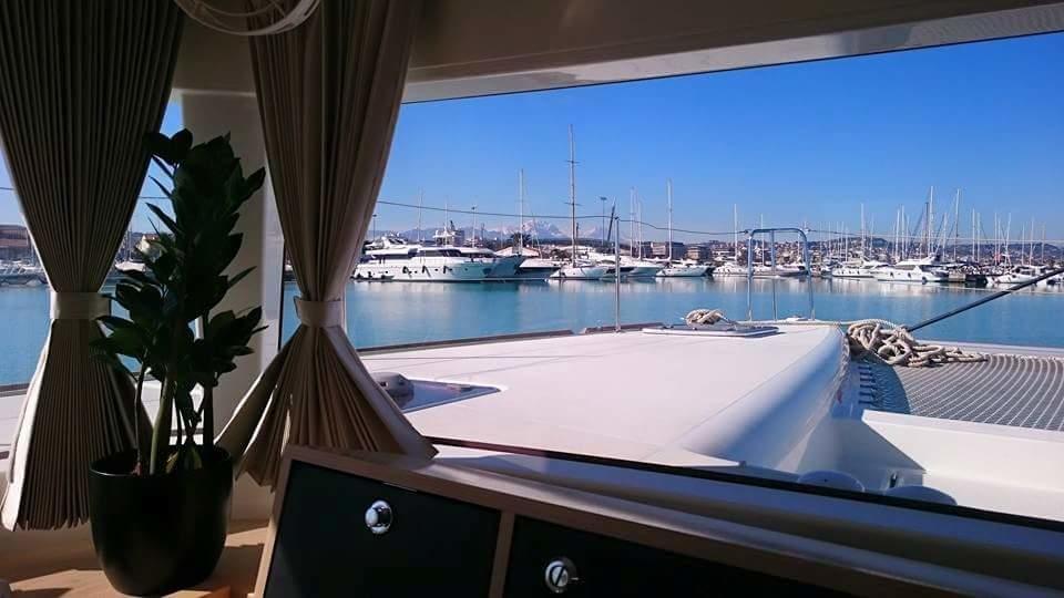 Catamarano Mauticat Hotel Pescara Bagian luar foto