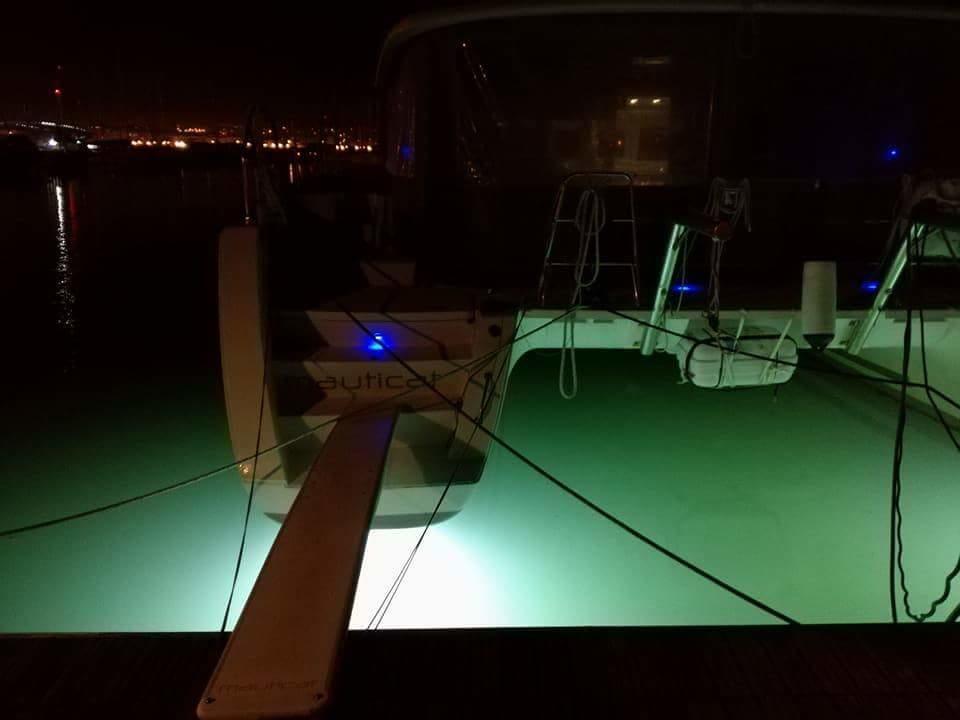 Catamarano Mauticat Hotel Pescara Bagian luar foto